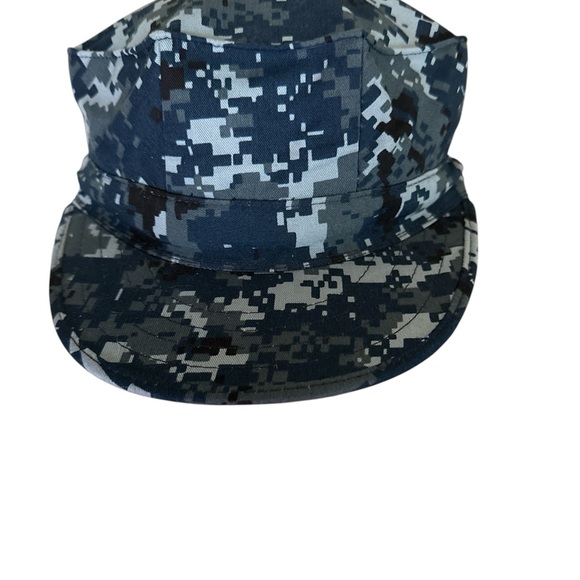 US NAVY DIGITAL 8 POINT COVER HAT SIZE 7 1/2 - Picture 1 of 3